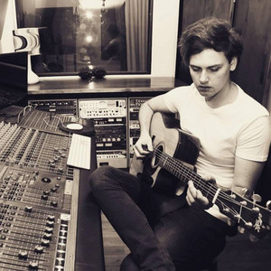 Adam Martin — Roses cover artwork