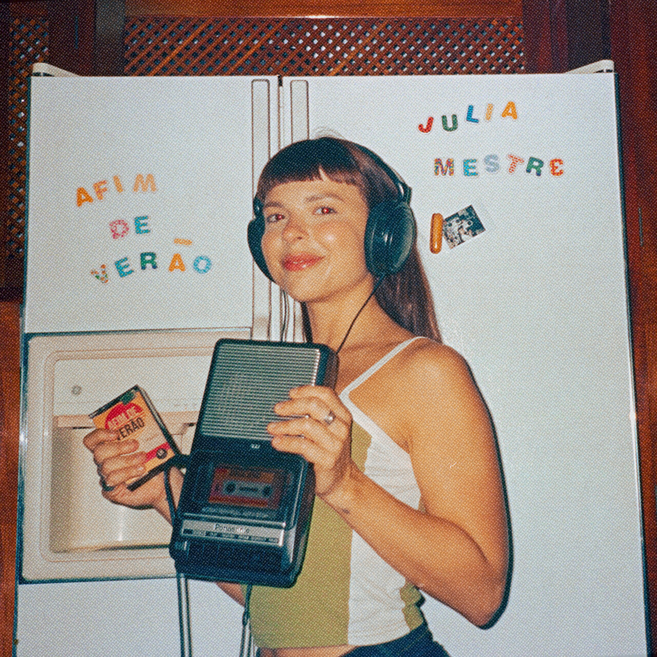Julia Mestre AFIM DE VERÃO cover artwork