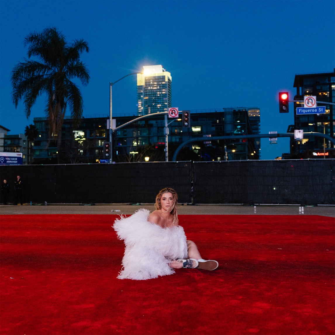 Kesha — RED FLAG. cover artwork