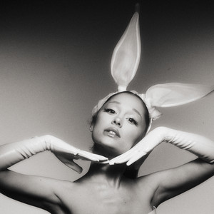 Ariana Grande — Dangerous Woman cover artwork