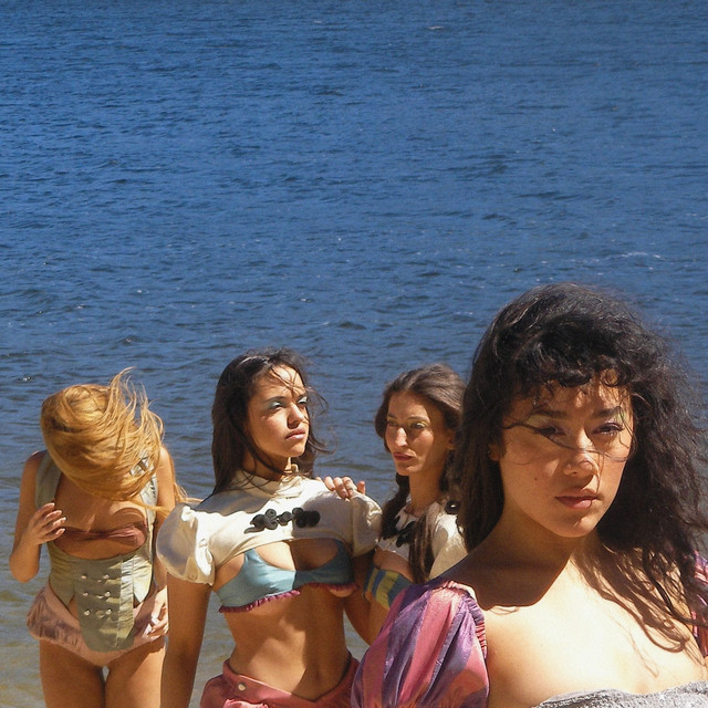 Belén Aguilera — mis amigos cover artwork