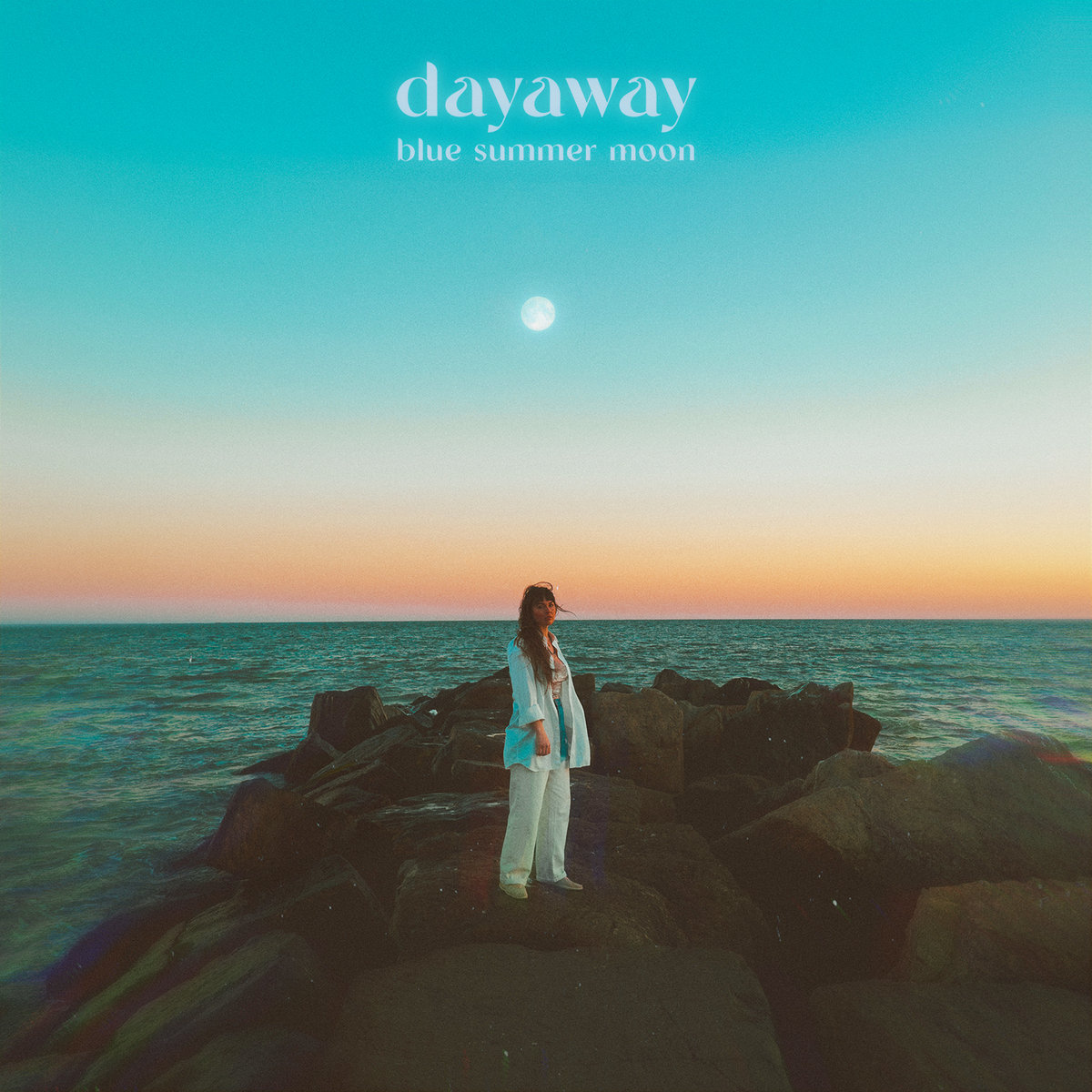 dayaway blue summer moon (EP) cover artwork