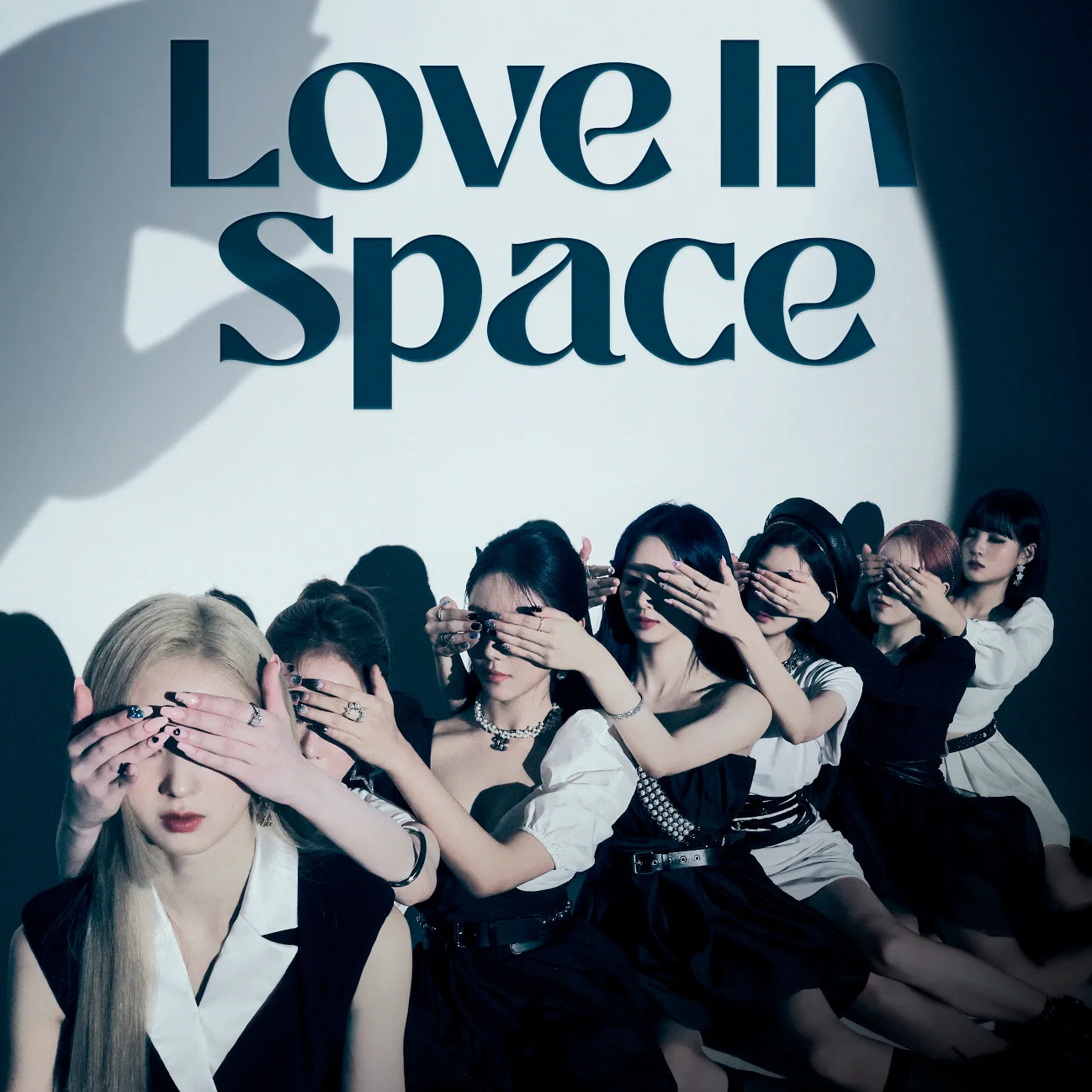 Cherry Bullet — Love In Space (Areia Remix) cover artwork