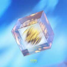 Lavern — Hold Me cover artwork