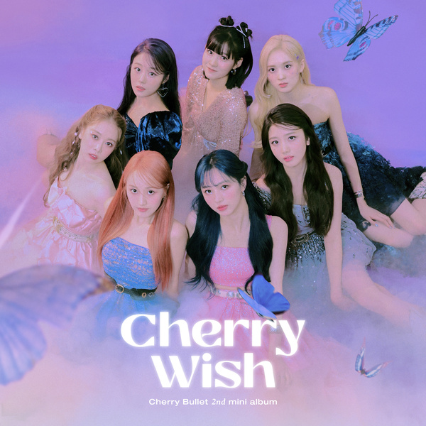 Cherry Bullet — Love In Space cover artwork