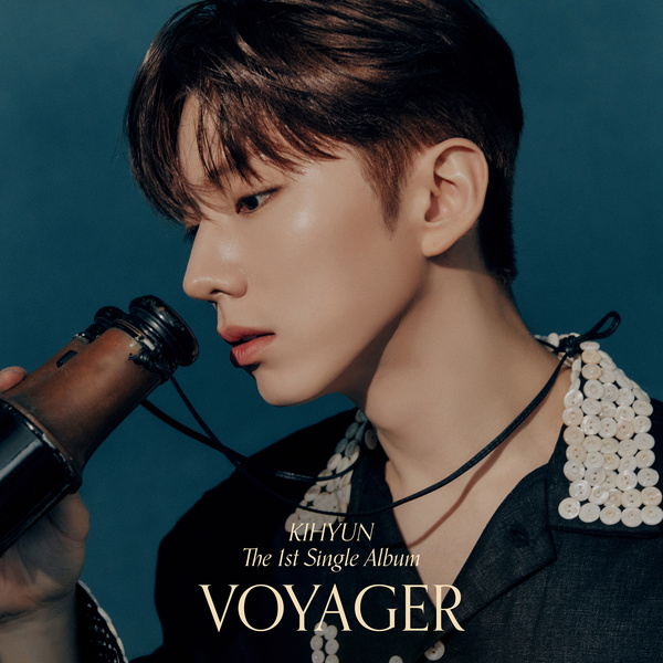 KIHYUN — Voyager cover artwork