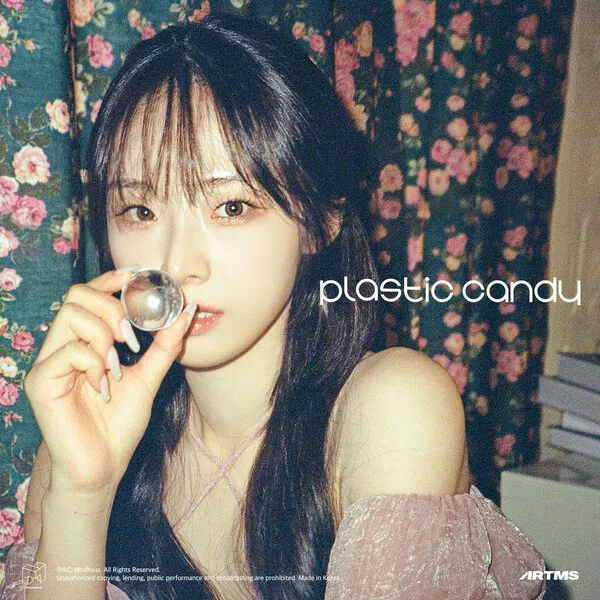 HaSeul — Plastic Candy cover artwork