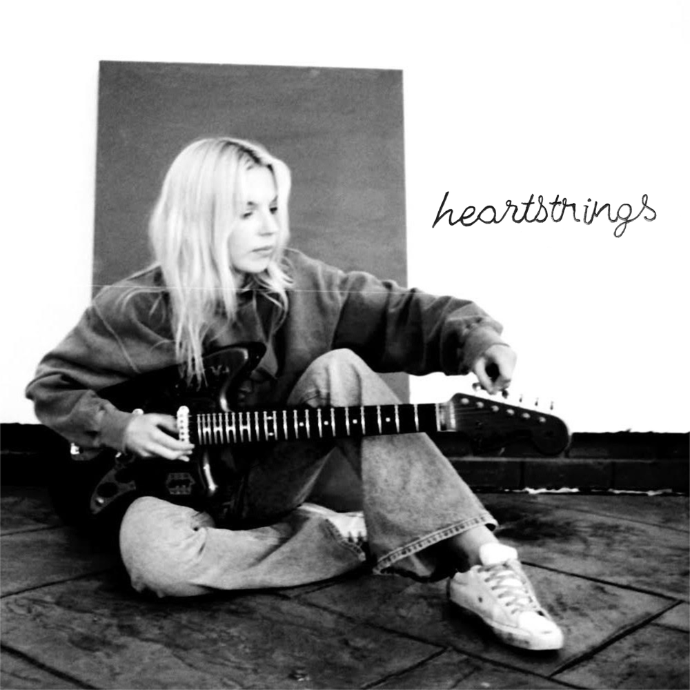 Lucy Gaffney — Heartstrings cover artwork