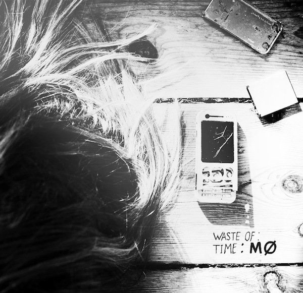 MØ — Waste of Time cover artwork