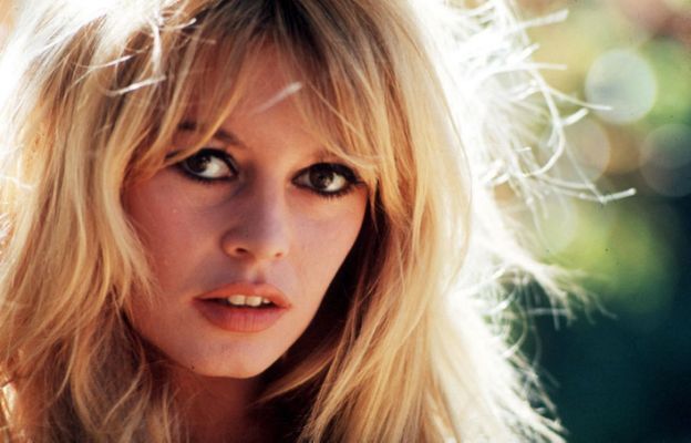 Brigitte Bardot — À La Fin De L&#039;Été cover artwork