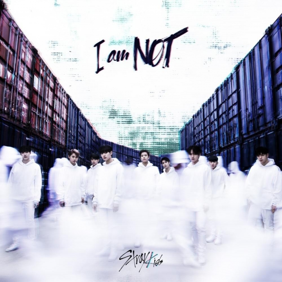 Stray Kids — DISTRICT 9 cover artwork