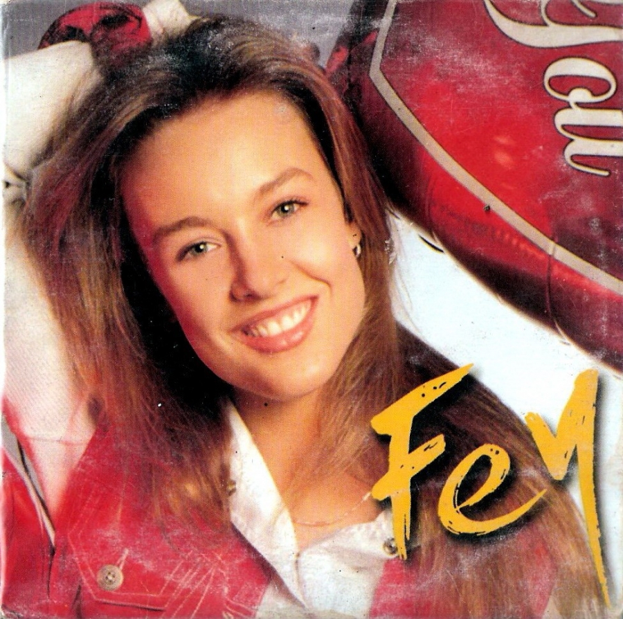 Fey — La Noche Se Mueve cover artwork