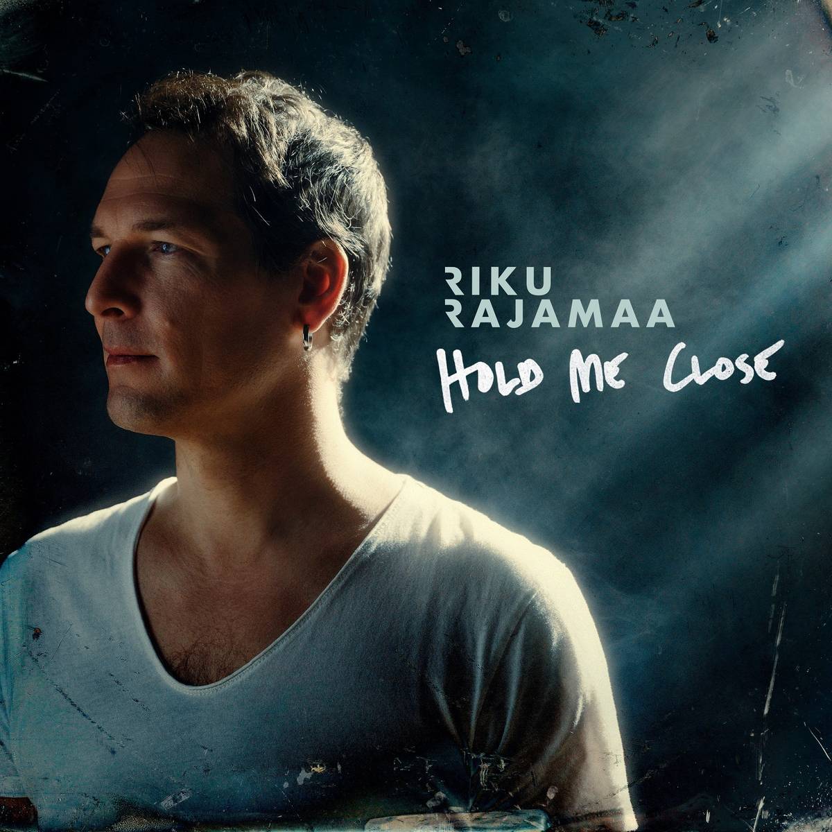 Riku Rajamaa — Hold Me Close cover artwork