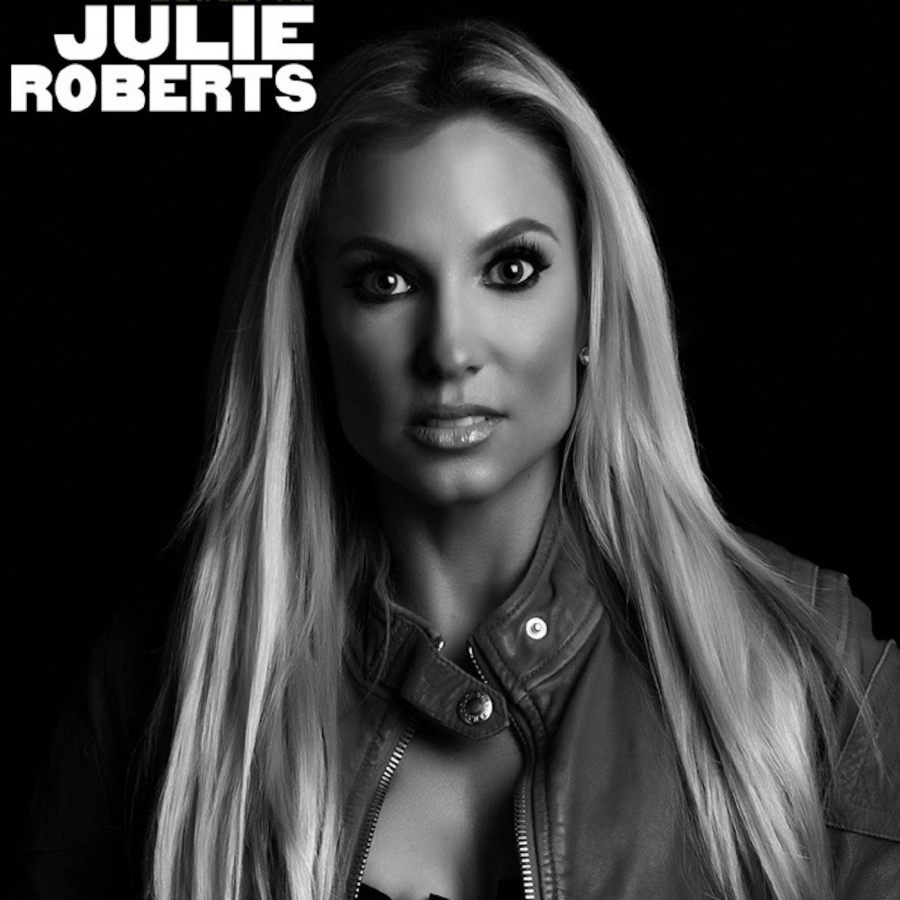 Julie Roberts — I Couldn&#039;t Make You Love Me cover artwork