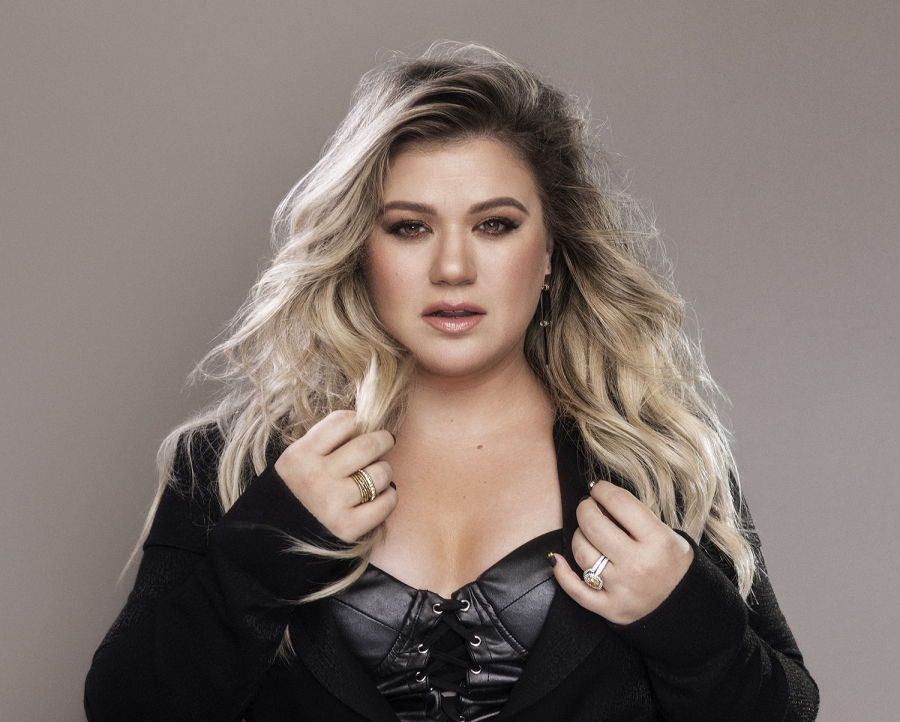 Atlantic Records Kelly Clarkson cover artwork