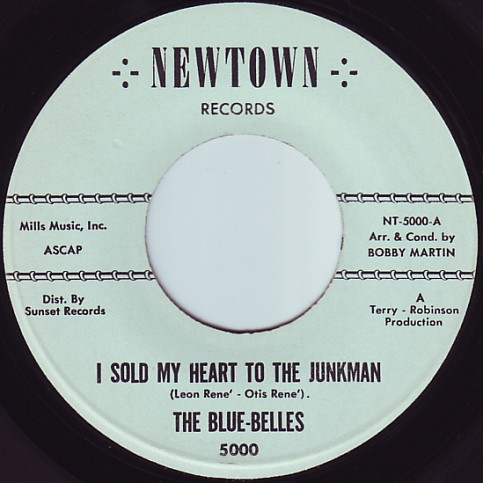 Patti LaBelle & The Bluebelles — I Sold My Heart to the Junkman cover artwork