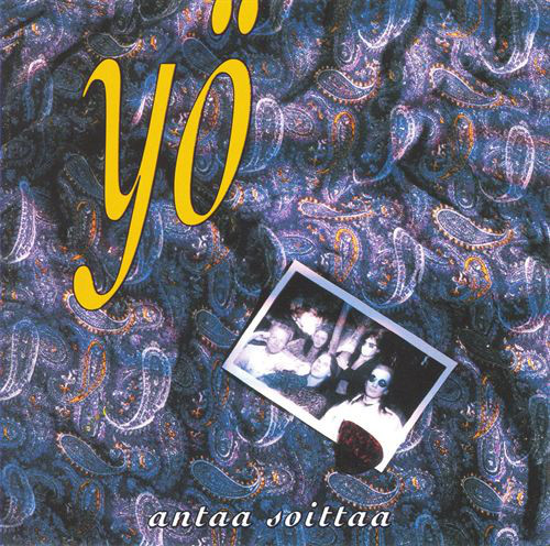 Yö Antaa soittaa cover artwork