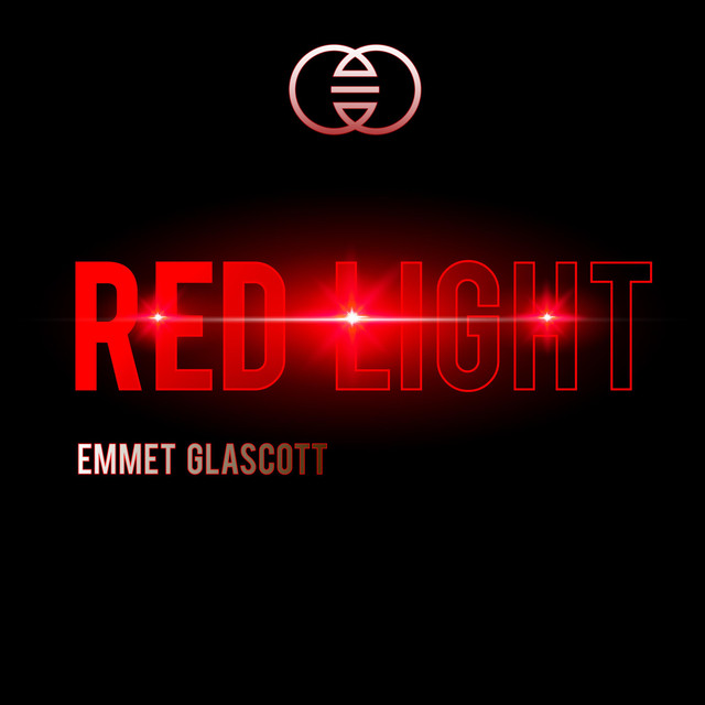 Emmet Glascott featuring Khaino & Micki Ronnae — Red Light cover artwork