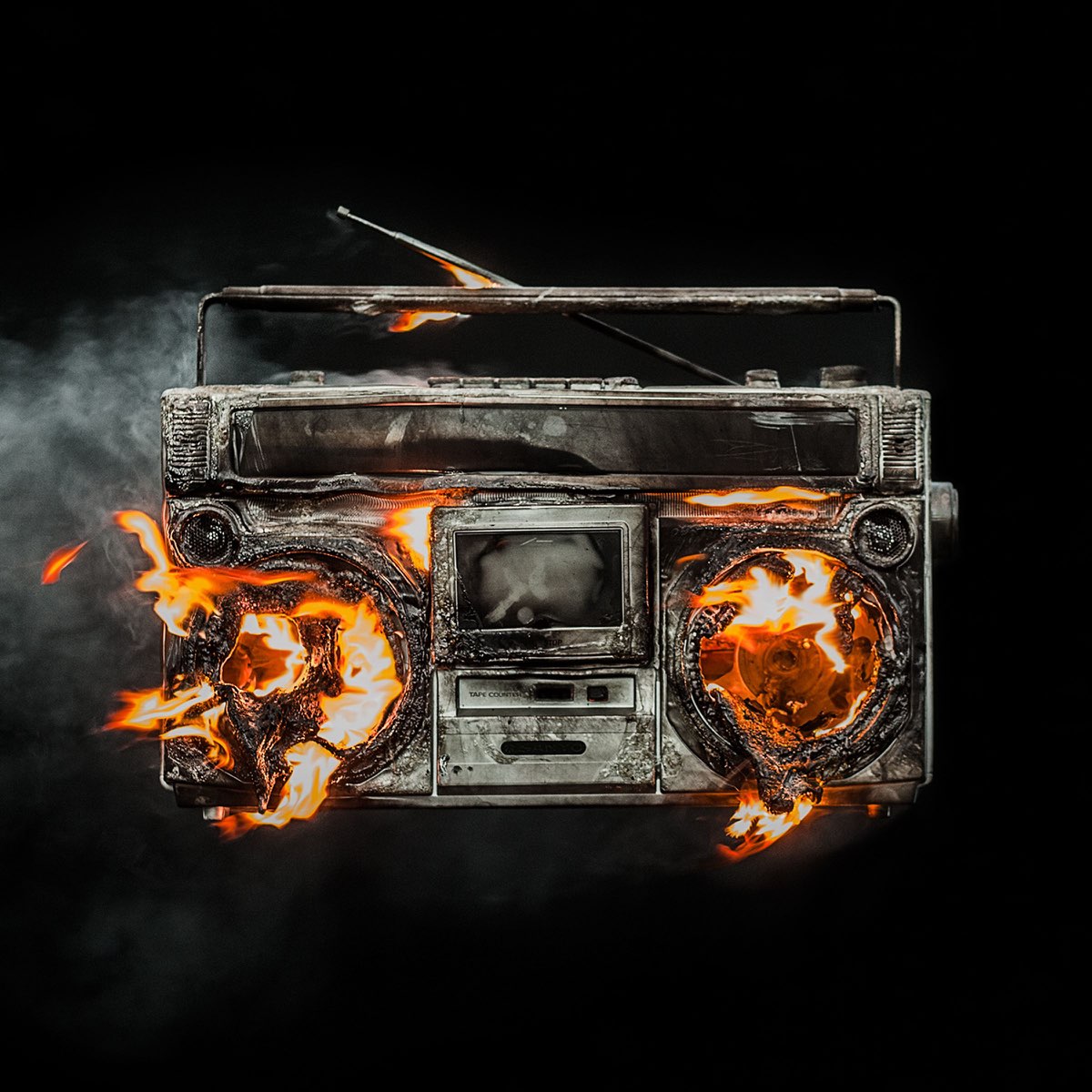 Green Day Revolution Radio cover artwork