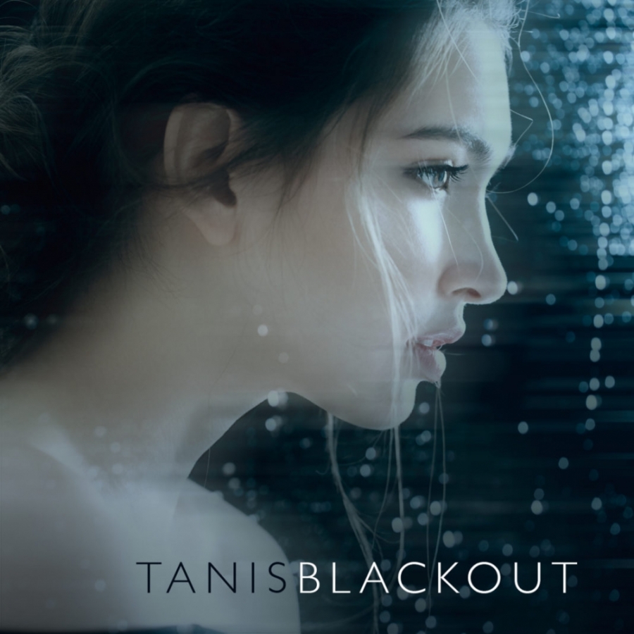 Tanis — Blackout cover artwork