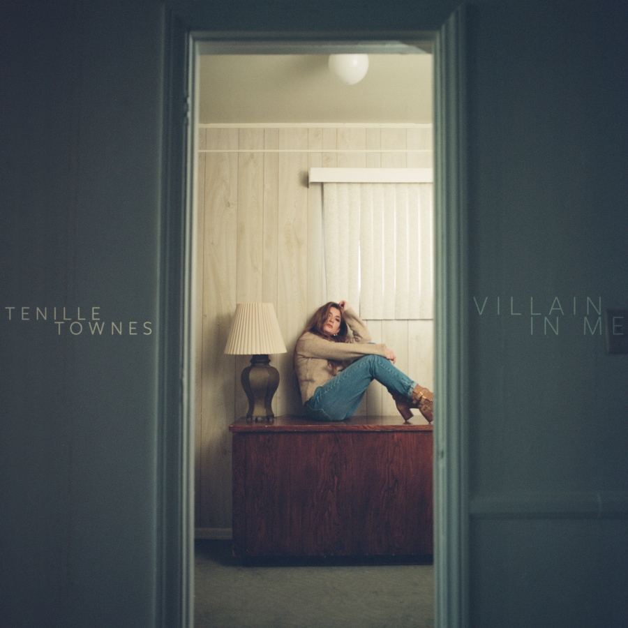 Tenille Townes — Villain In Me cover artwork