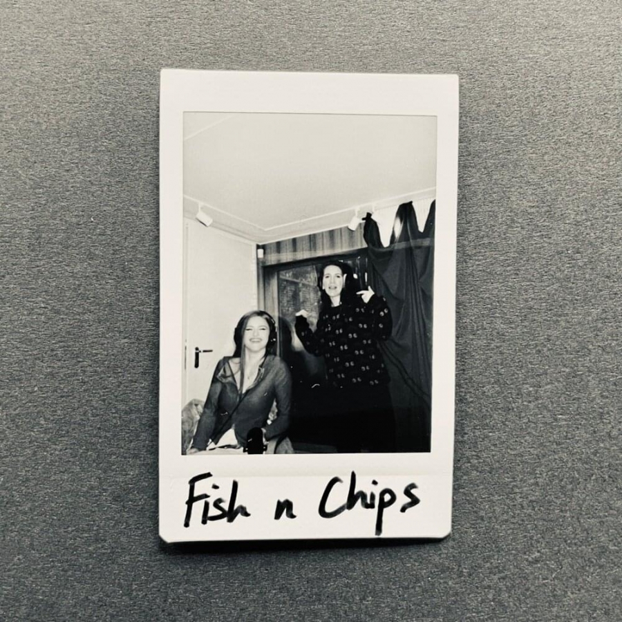 Rae Morris featuring Soph Aspin — Fish n Chips cover artwork