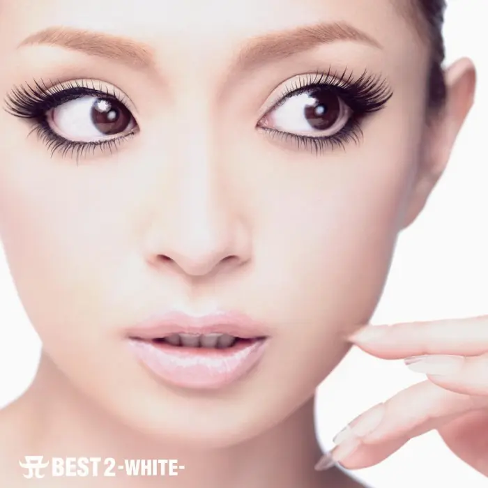 Ayumi Hamasaki A BEST 2 -WHITE- cover artwork