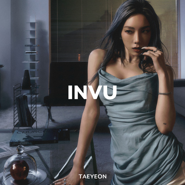 TAEYEON — INVU - The 3rd Album cover artwork