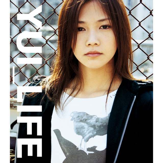 YUI — LIFE cover artwork