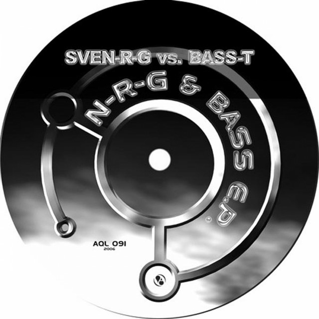 SveN-R-G vs. Bass-T — Flying High cover artwork