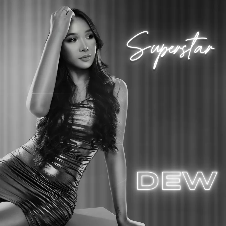 Dew — Superstar cover artwork