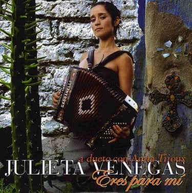 Julieta Venegas ft. featuring Ana Tijoux Eres Para Mí cover artwork