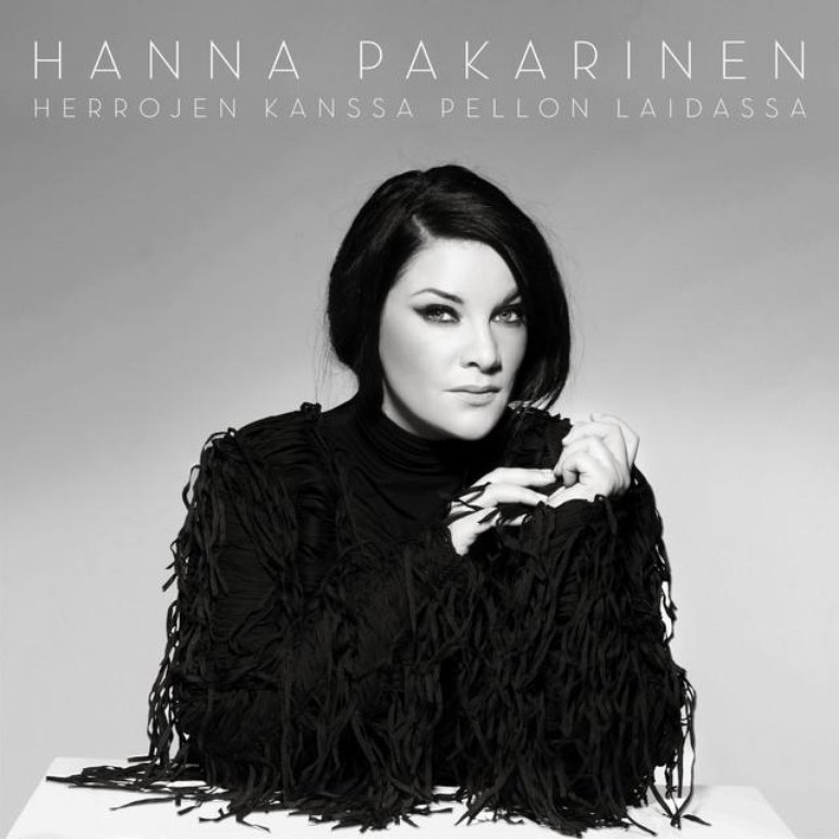 Hanna Pakarinen — Herrojen Kanssa Pellon Laidassa cover artwork