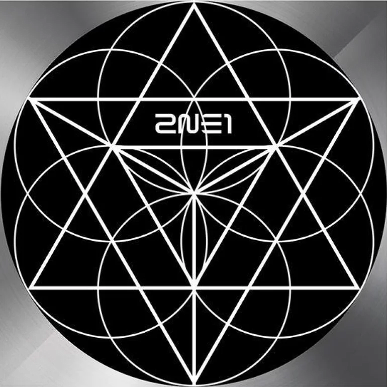2NE1 — Crush cover artwork