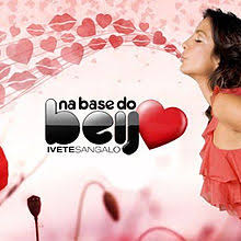 Ivete Sangalo — Na Base do Beijo cover artwork