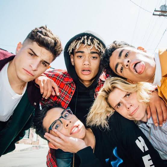 Independent PRETTYMUCH cover artwork