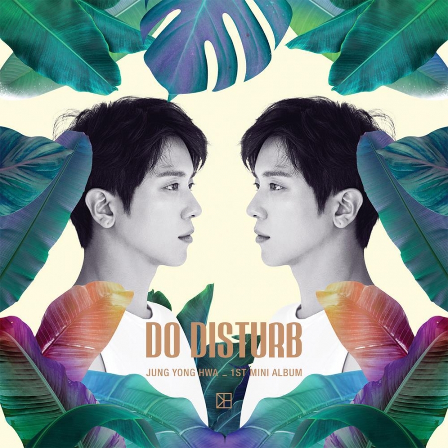 Jung Yonghwa featuring LOCO — That Girl cover artwork